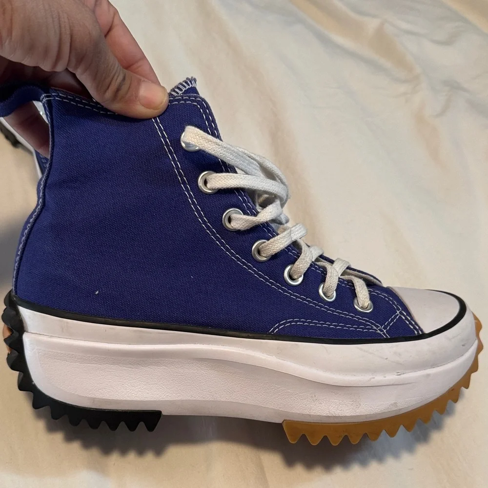 Converse women o men size 5 Royal Blue High-Top Sneakers - Picture 2 of 8